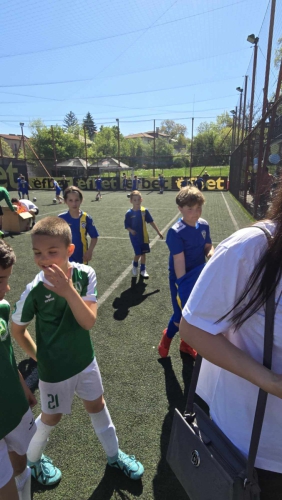 09903ca1-25da-4b13-b70e-023c17ec22f9