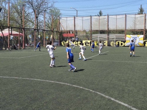 54cbf161-9d28-41d6-8b34-a34a772964c7