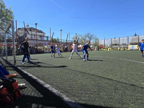 8c6e937d-b411-43ab-a6e0-15ebd424e0b1