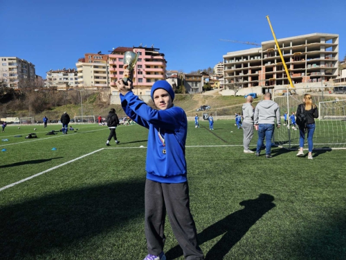 IMG-5a5c06905b4e6ca4e2009965c237505b-V