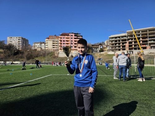 IMG-9092d08a4e12f7a44df4da40b3eb71a1-V