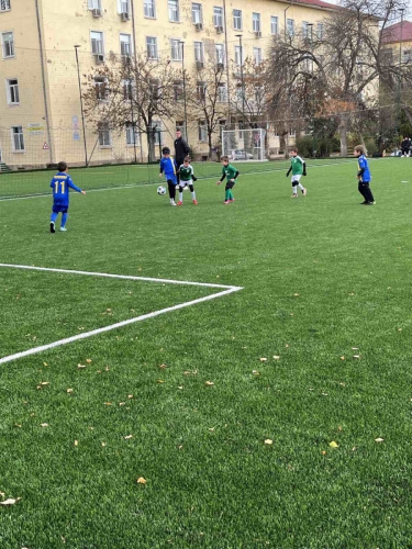 IMG-9686da9977f8fc455f2e8c7f602f6f22-V