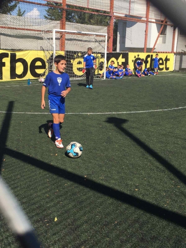 IMG-9f41b5b15445671f1687a01d5b3eaa30-V (1)