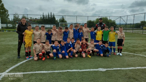 IMG-e5ff96e7088ae8b645e10778c639091d-V