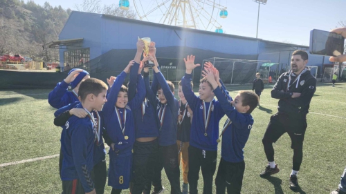 IMG-f0a3e78dff10f7900ed67776f7413f61-V