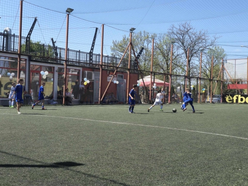 c17d4314-befc-46d2-a0ca-120050a33471