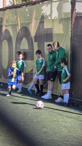 c4028cb0-9bf7-4872-ab47-40d15cf45102