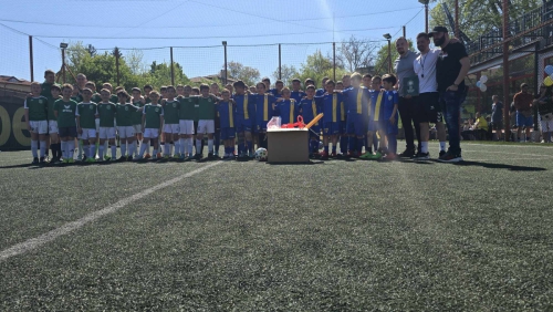 fcbc8582-811f-457d-93d0-a83b9ceca40b