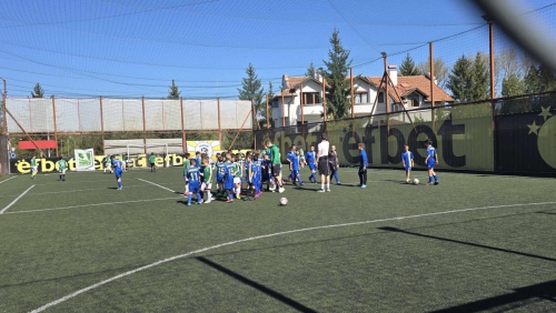 fda7ed63-73f1-4413-87f5-d681e59e044c